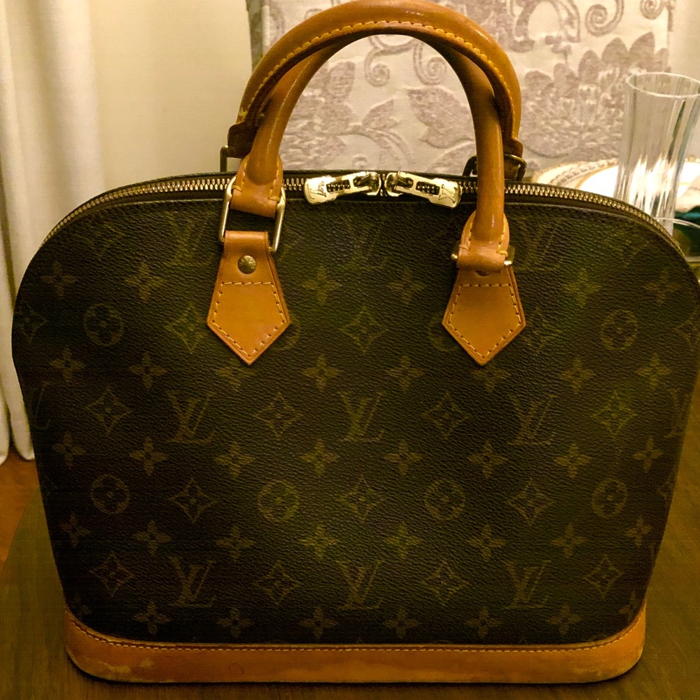 Shoulder Bag / Satchel